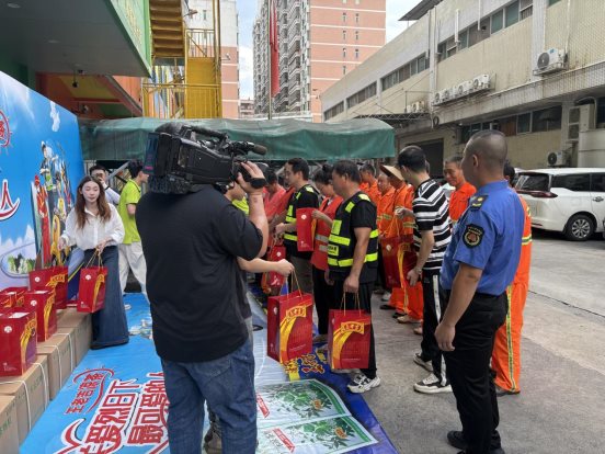 90b92737770060541b206d66f317bb6